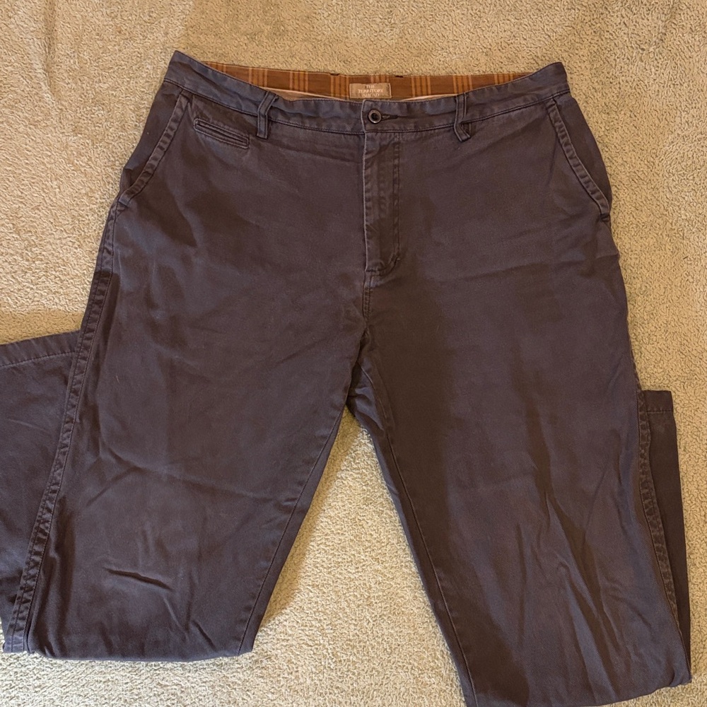 The Territory Ahead Men's Distressed Dark Grey Chino Pants sz 38
